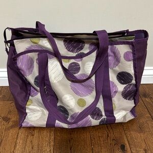 Thirty one sketchy dot large zip bag